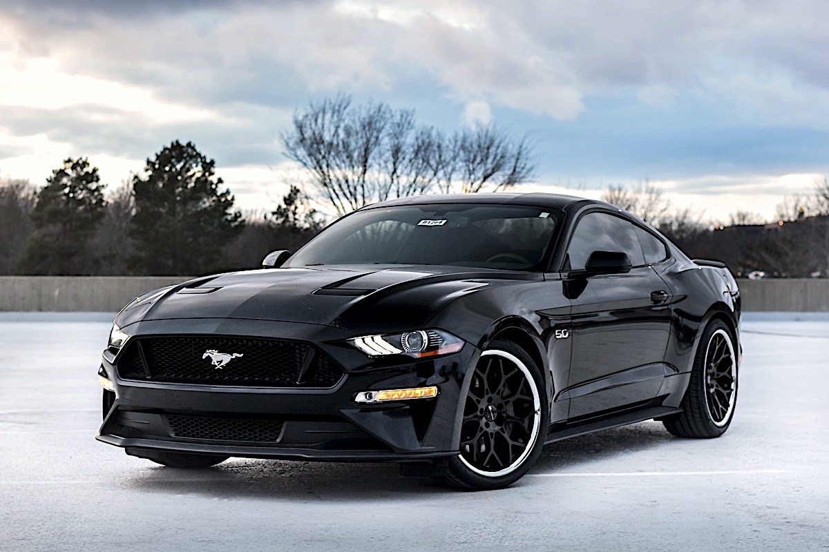 Ford Mustang Nove FF